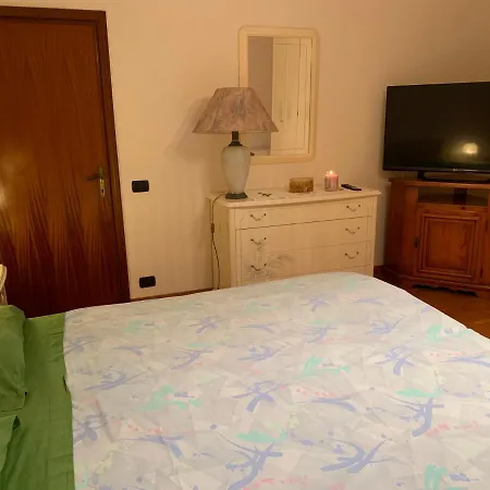 Apartman A Casa Di Bea Sulla Francigena *