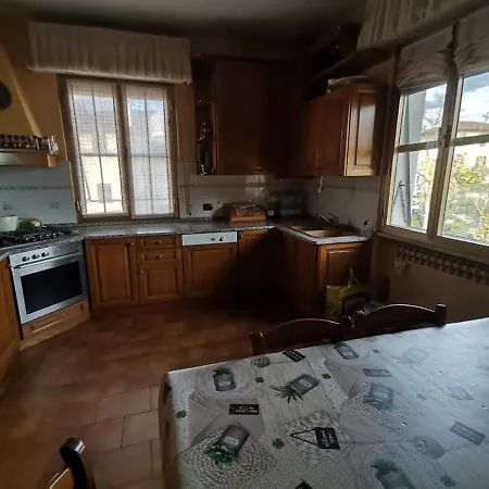 Apartment A Casa Di Bea Sulla Francigena